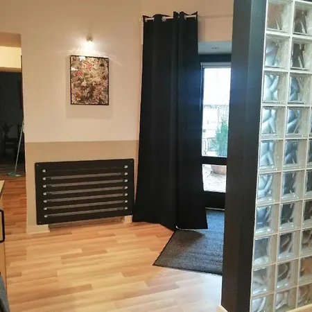 Pod Wawelem Apartment *